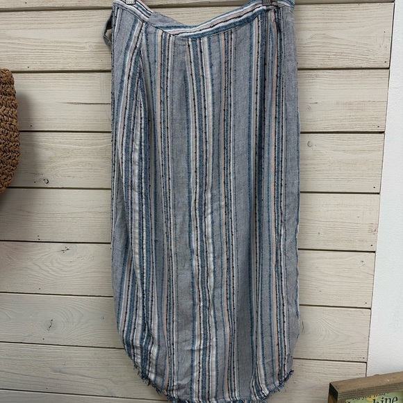 Tigerlily Blue and White Striped Midi Skirt Skirt Small - Picture 7 of 7
